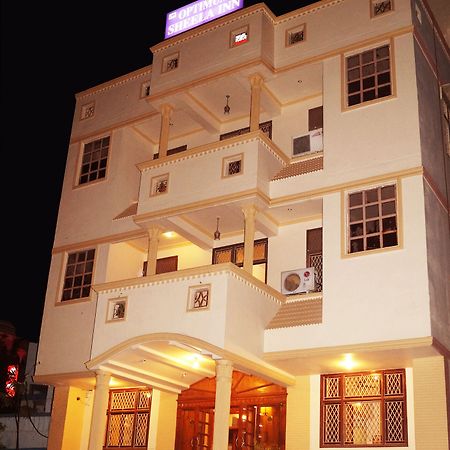 Hotel Sheela, 100M From Taj Mahal Agra  Exterior photo